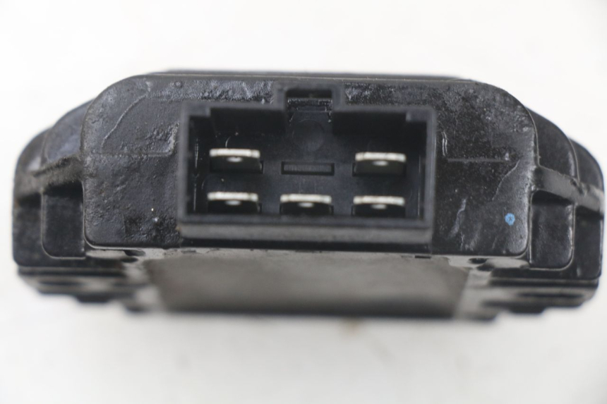 photo de CHARGING REGULATOR YAMAHA BW'S BWS 125 (2010 - 2013) - Component detail