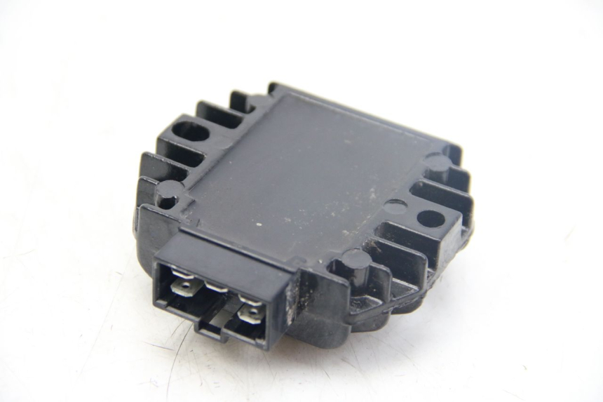 photo de CHARGING REGULATOR YAMAHA BW'S BWS 125 (2010 - 2013) - Component detail