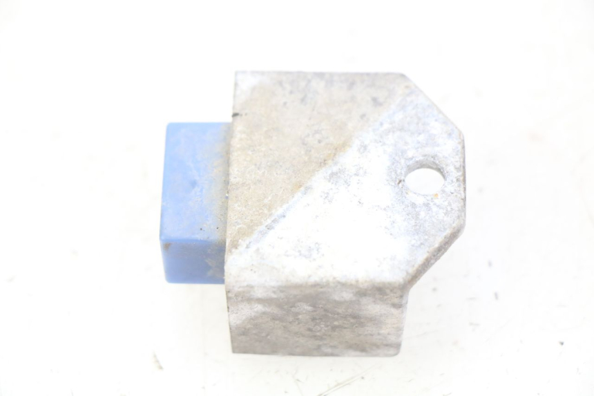 photo de REGULATOR YAMAHA BW'S NAKED 50 (2008 - 2019) - Component detail