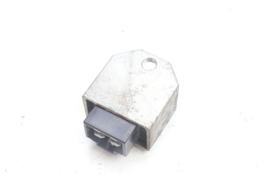 photo de CHARGING REGULATOR PEUGEOT CITYSTAR 2T 50 (2018 - 2021) - Alternative perspective