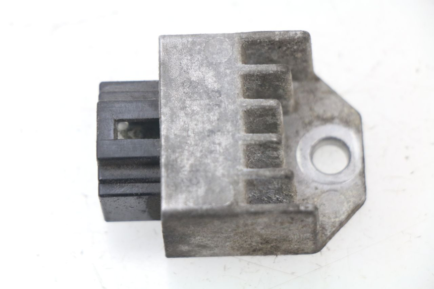 photo de CHARGING REGULATOR PEUGEOT ELYSTAR 50 (2002 - 2014) - Main view