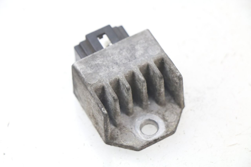 photo de CHARGING REGULATOR PEUGEOT ELYSTAR 50 (2002 - 2014) - Component detail