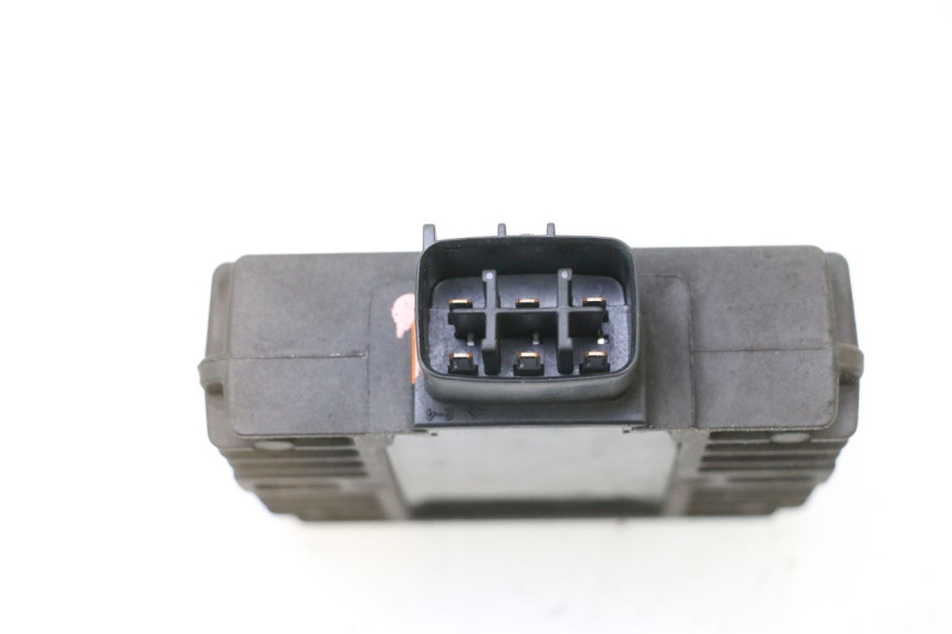 photo de CHARGE REGULATOR KAWASAKI ER-6 ER6 F ABS 650 (2012 - 2016) - Zoom on usage condition