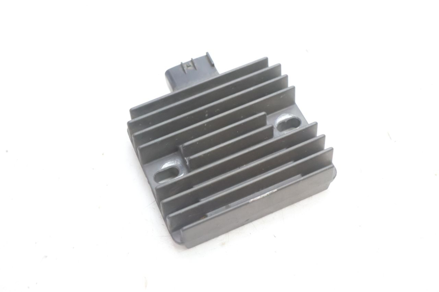 photo de REGULATOR KAWASAKI ER-6 ER6 N 650 (2005 - 2009) - Component detail