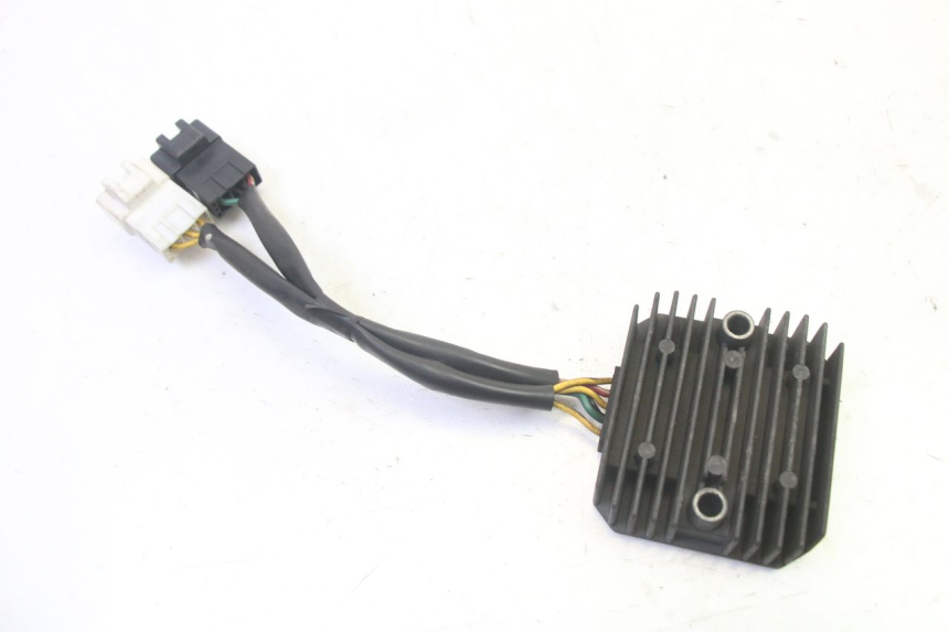 photo de CHARGING REGULATOR HONDA FES S-WING SWING ABS 125 (2007 - 2015) - Main view