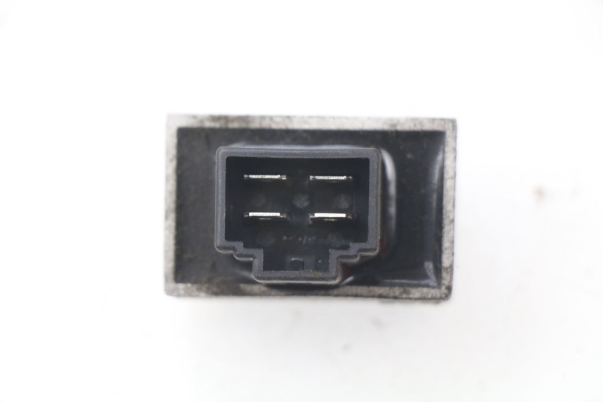 photo de CHARGING REGULATOR SYM FIDDLE 2 50 (2008 - 2013) - Zoom on usage condition