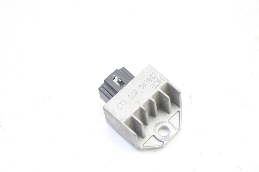 photo de CHARGING REGULATOR SYM FIDDLE 2 50 (2008 - 2013) - Component detail