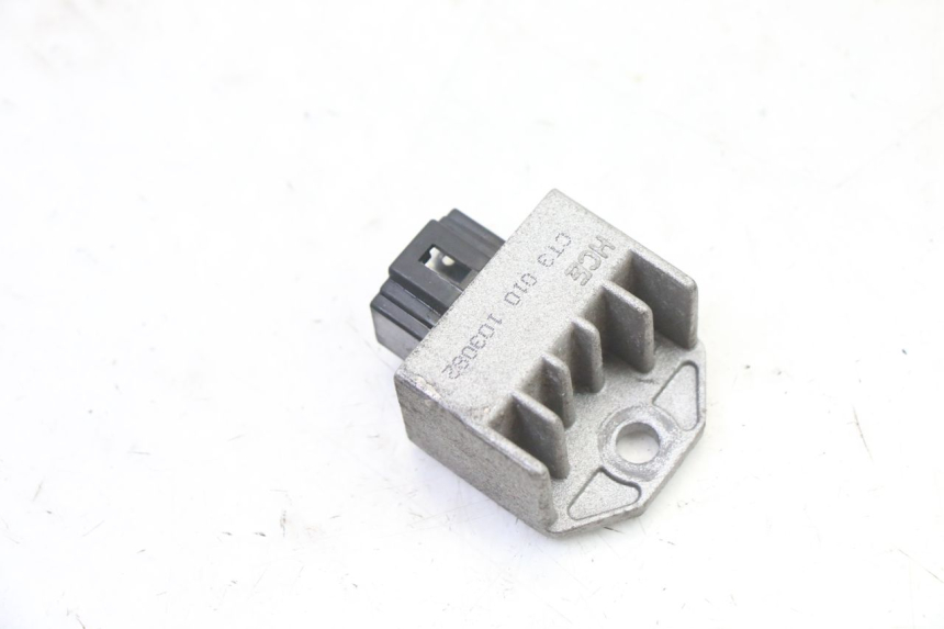 photo de REGULATOR SYM FIDDLE 2 S 125 (2012 - 2014) - Component detail