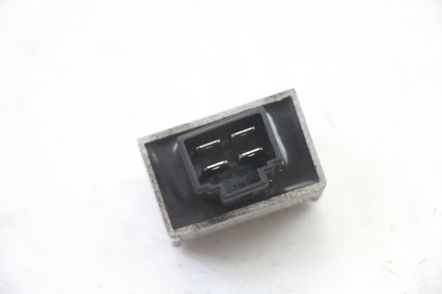 photo de REGULATOR SYM FIDDLE 2 S 125 (2012 - 2014) - Zoom on usage condition