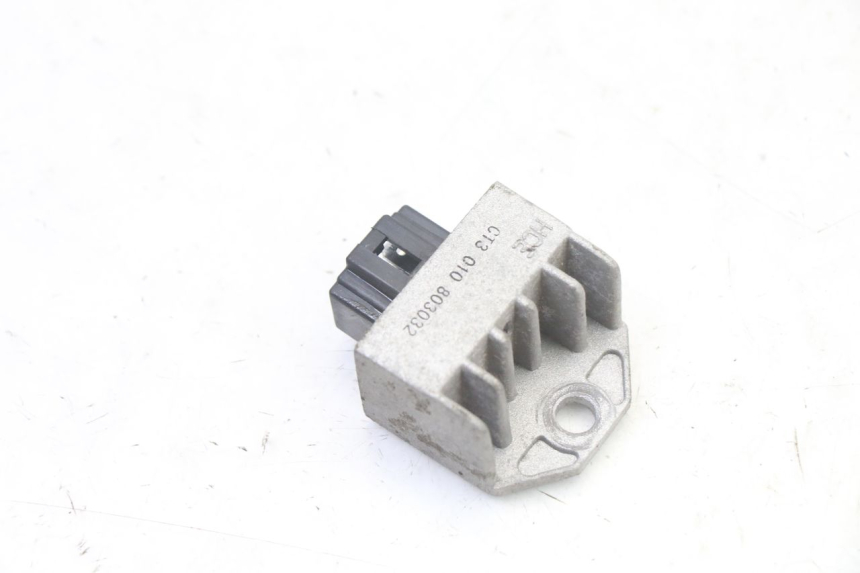 photo de REGULATOR SYM FIDDLE 125 (2008 - 2010) - Component detail