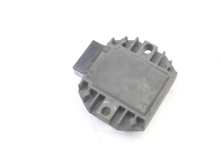 photo de REGULATOR MBK FLAME X 125 (2007 - 2016) - Alternative perspective