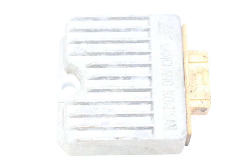 photo de CHARGING REGULATOR PIAGGIO FLY 100 (2006 - 2010) - Main view