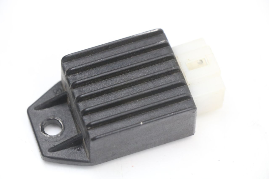 photo de CHARGING REGULATOR TNT MOTOR GRIDO 2T 50 (2010 - 2019) - Component detail