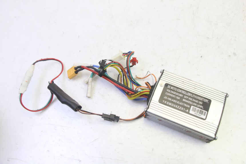 photo de REGULATOR HITWAY H5 1 - Main view