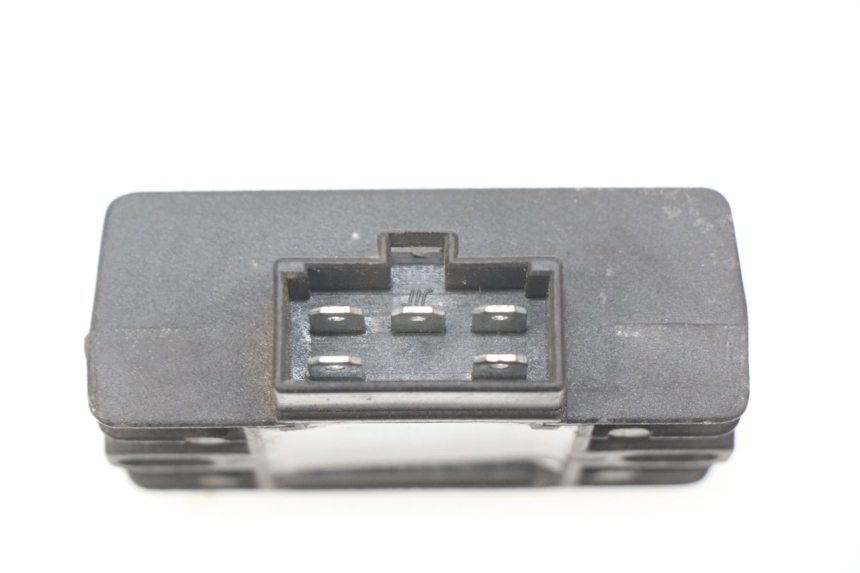 photo de REGULATOR HAOTIAN HT125T-2 125 - Zoom on usage condition