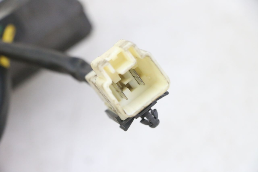 photo de REGULATOR PIAGGIO IE MP3 YOURBAN 300 (2011 - 2016) - Alternative perspective