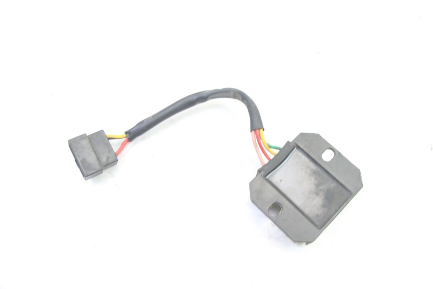 photo de CHARGING REGULATOR SYM JET 14 4T 50 (2018 - 2022) - Zoom on usage condition