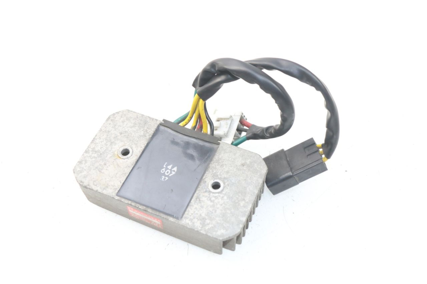 photo de REGULATOR SYM JOYMAX 250 (2013 - 2017) - Technical close-up