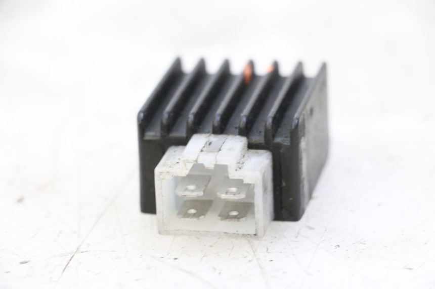 photo de CHARGING REGULATOR PEUGEOT KISBEE 2T 50 (2010 - 2017) - Component detail