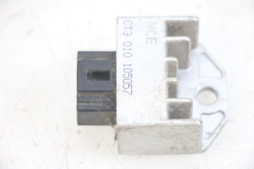 photo de CHARGING REGULATOR PEUGEOT KISBEE 4T 50 (2010 - 2017) - Main view