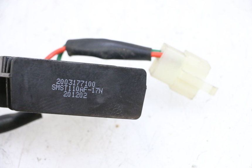 photo de CHARGING REGULATOR PEUGEOT KISBEE 4T 50 (2018 - 2022) - Zoom on usage condition