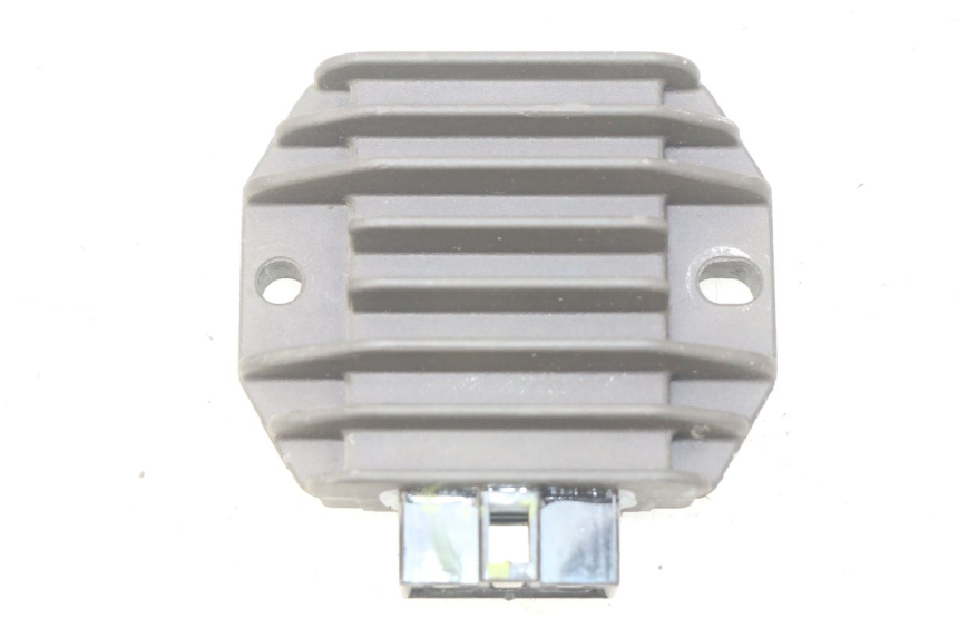 photo de CHARGING REGULATOR PIAGGIO LIBERTY IGET 4T 50 (2015 - 2020) - Main view