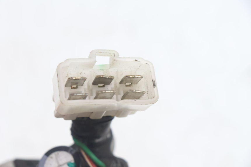 photo de REGULATOR PIAGGIO LIBERTY IGET 4T 50 (2021 - 2025) - Alternative perspective