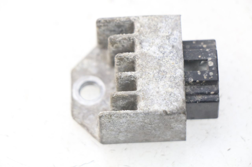 photo de CHARGING REGULATOR PEUGEOT LUDIX 50 (2008 - 2017) - Main view