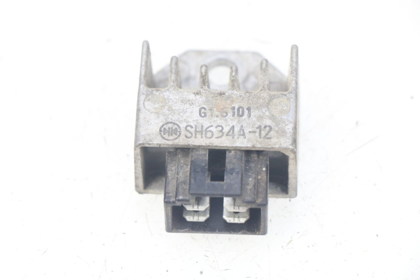 photo de CHARGING REGULATOR PEUGEOT LUDIX 50 (2008 - 2017) - Main view