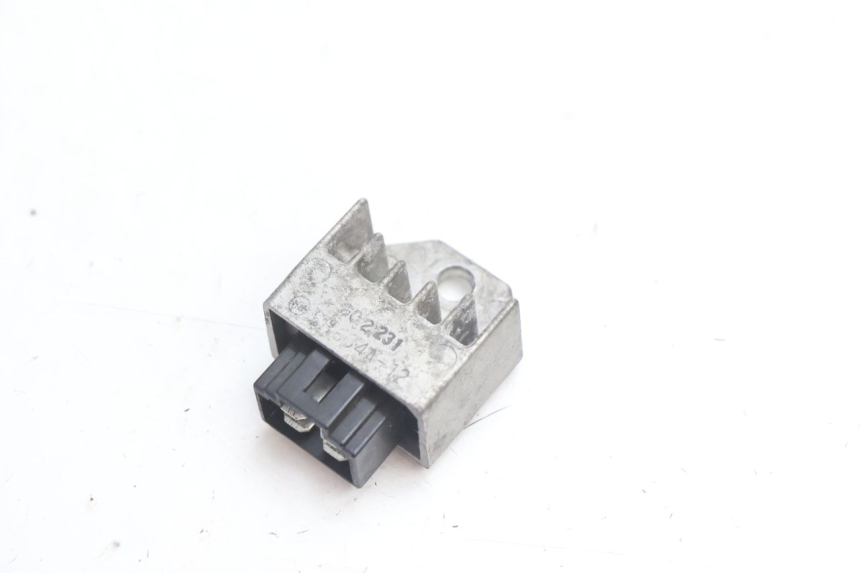 photo de CHARGING REGULATOR PEUGEOT LUDIX 50 (2008 - 2017) - Component detail