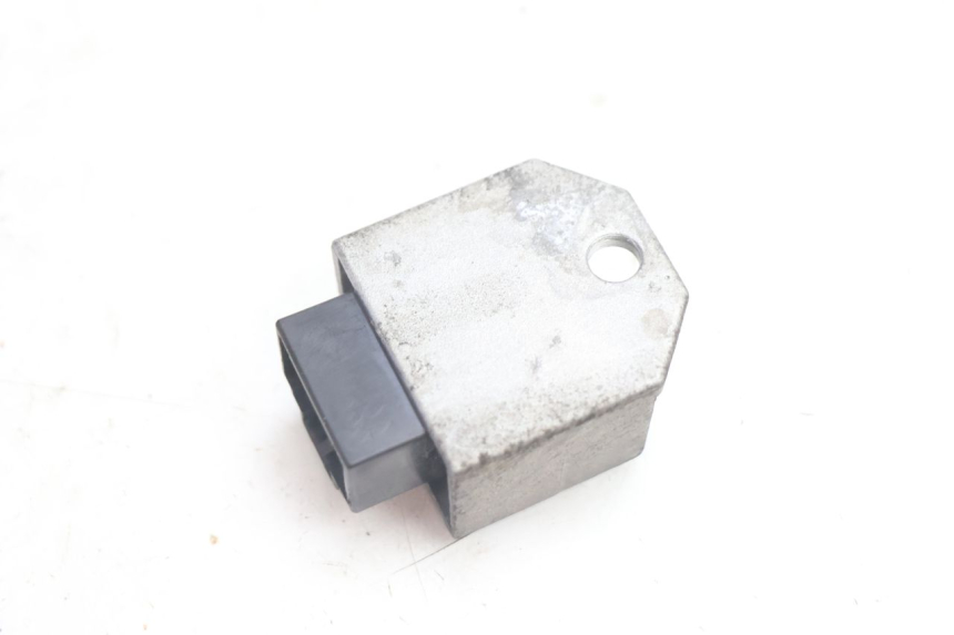 photo de REGULATOR PEUGEOT LUDIX ONE 14P 50 (2004 - 2013) - Zoom on usage condition