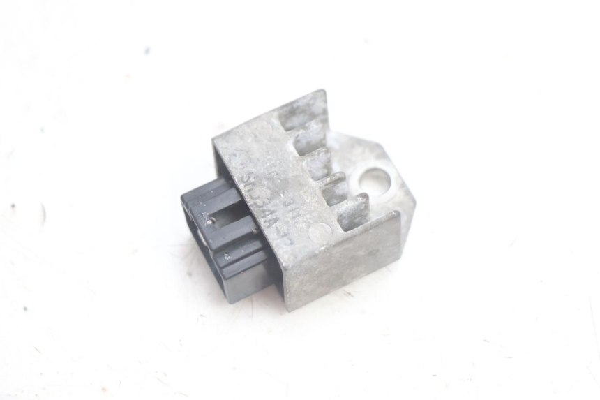 photo de REGULATOR PEUGEOT LUDIX PRO 2T 50 (2010 - 2017) - Main view