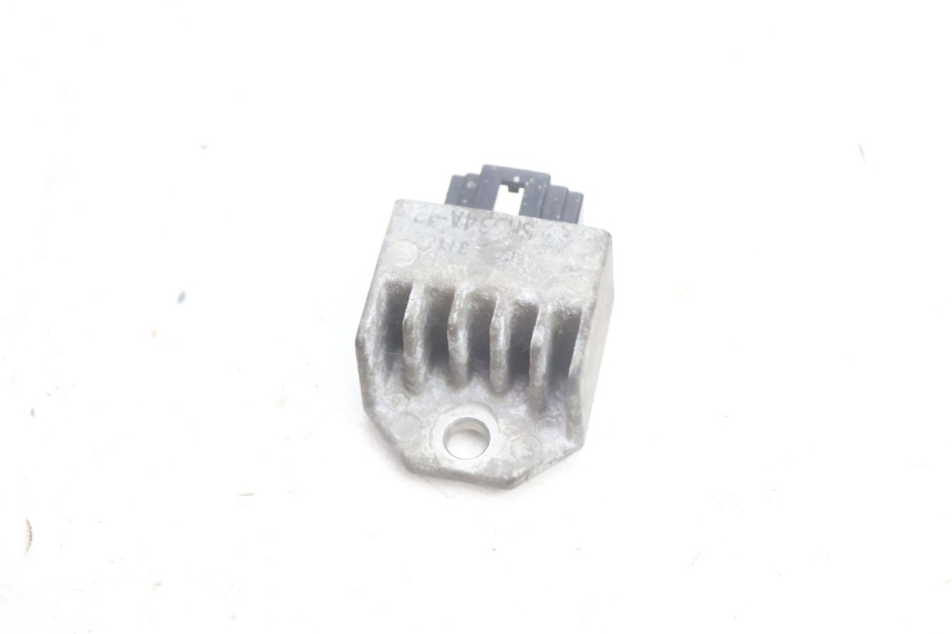 photo de REGULATOR PEUGEOT LUDIX PRO 2T 50 (2010 - 2017) - Component detail