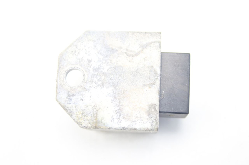 photo de CHARGING REGULATOR PEUGEOT LUDIX SNAKE 2T 50 (2004 - 2014) - Alternative perspective