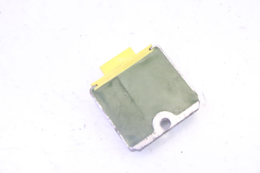 photo de REGULATOR PIAGGIO LXV 4T 50 (2009 - 2013) - Alternative perspective