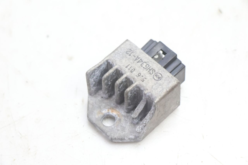photo de REGULATOR SYM MIO 50 (2005 - 2010) - Component detail