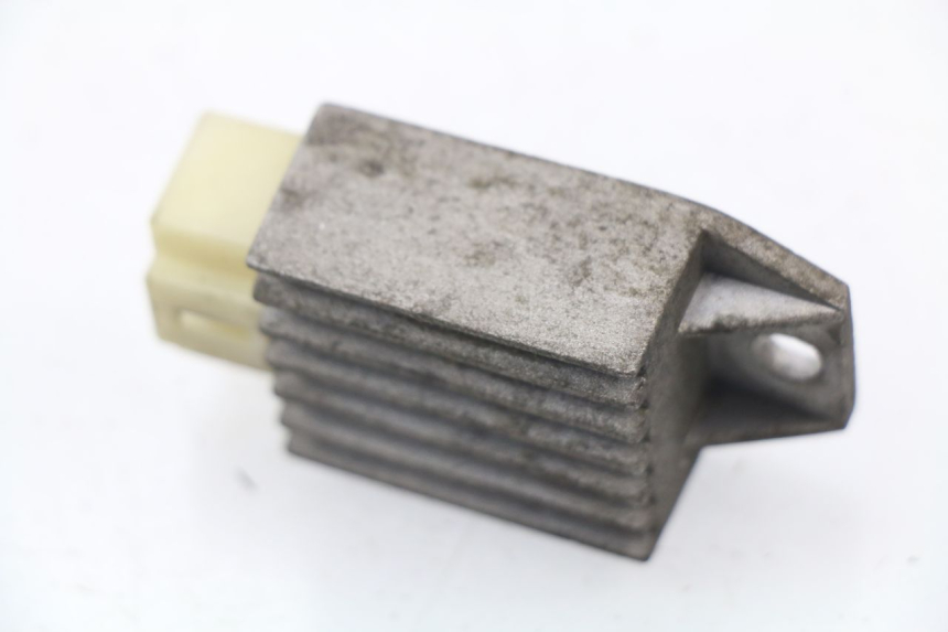photo de REGULATOR LINHAI MONARCH 125 (2003 - 2005) - Component detail