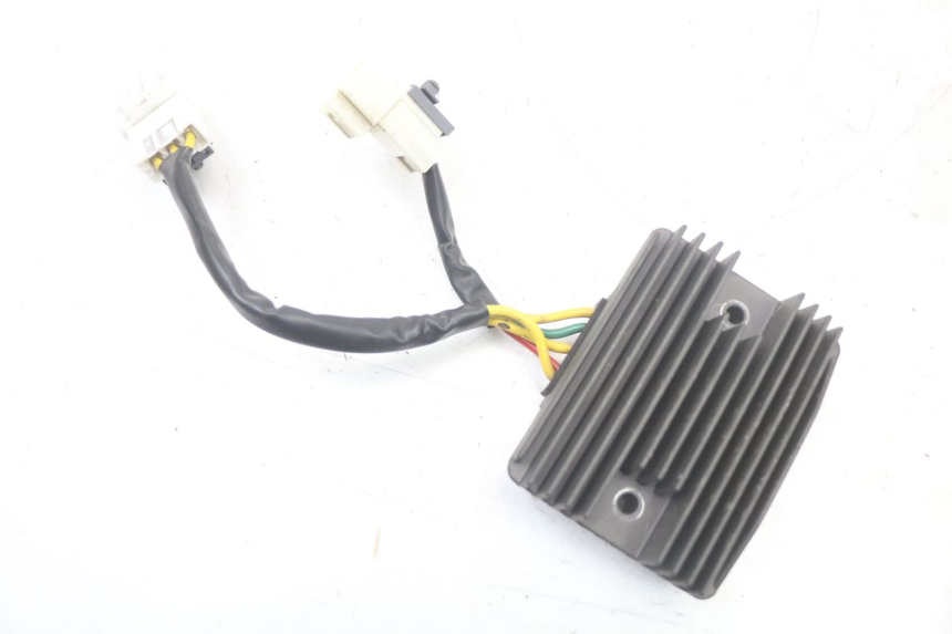 photo de REGULATOR PIAGGIO MP3 HPE 350 (2018 - 2020) - Component detail