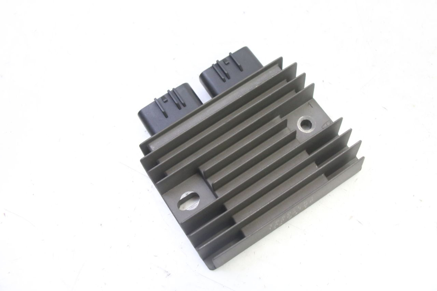 photo de REGULATOR PIAGGIO MP3 HPE 310 (2024 - 2025) - Component detail