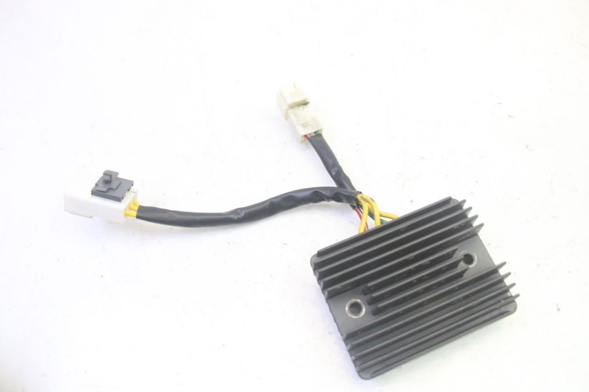 photo de REGULATOR PIAGGIO MP3 HPE 350 (2018 - 2020) - Main view