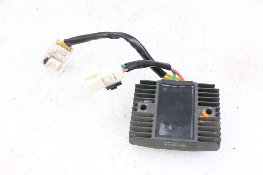 photo de CHARGING REGULATOR PIAGGIO MP3 500 (2014 - 2017) - Zoom on usage condition