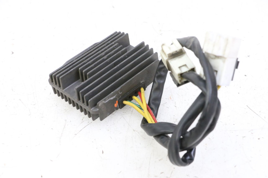 photo de CHARGING REGULATOR PIAGGIO MP3 500 (2014 - 2017) - Component detail