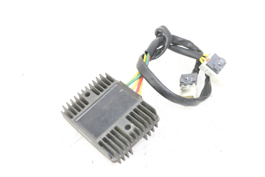 photo de CHARGING REGULATOR PIAGGIO MP3 500 (2014 - 2017) - Product overview