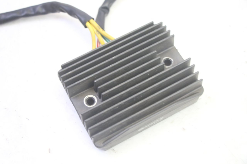 photo de REGULATOR PIAGGIO MP3 500 (2016 - 2018) - Component detail