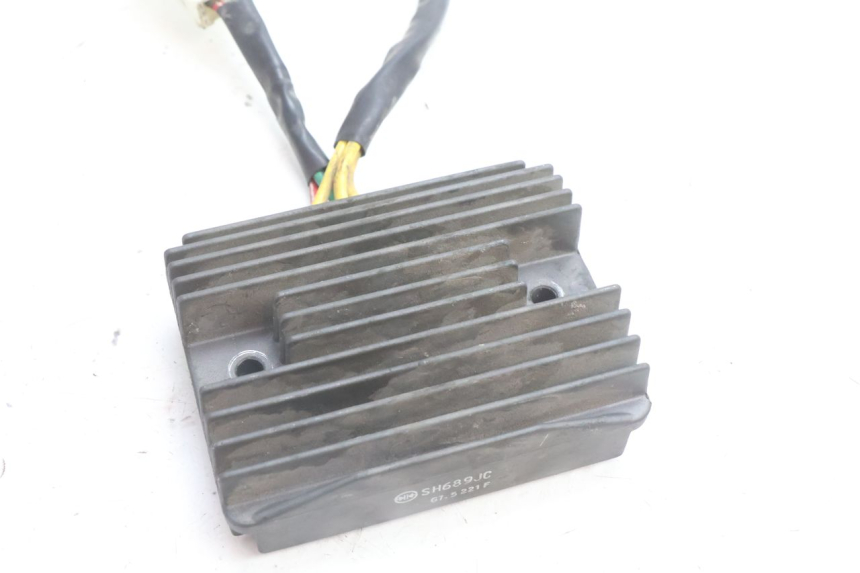 photo de REGULATOR PIAGGIO MP3 500 (2016 - 2018) - Component detail