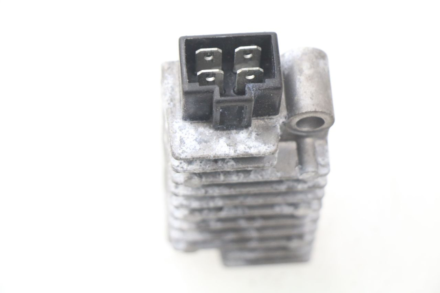 photo de CHARGING REGULATOR YAMAHA NEOS NEO'S 4T 50 (2008 - 2016) - Zoom on usage condition