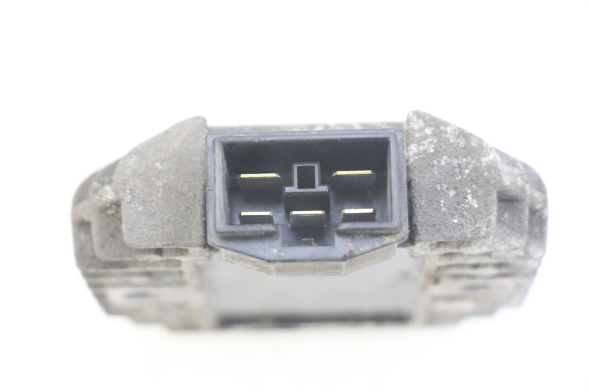 photo de CHARGING REGULATOR HONDA NHX LEAD 110 (2008 - 2010) - Zoom on usage condition