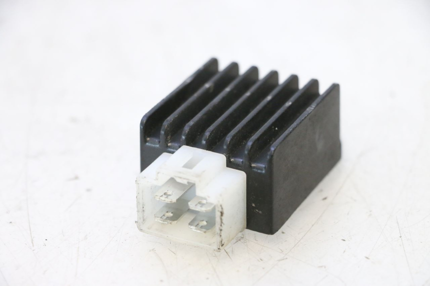 photo de CHARGING REGULATOR JM MOTORS OLDIES 4T 50 (2010 - 2020) - Component detail