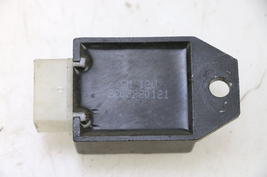 photo de CHARGING REGULATOR JM MOTORS OLDIES 4T 50 (2010 - 2020) - Alternative perspective