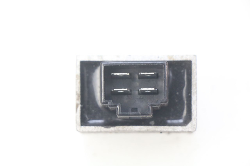 photo de CHARGING REGULATOR SYM ORBIT 2 2T 50 (2008 - 2018) - Zoom on usage condition